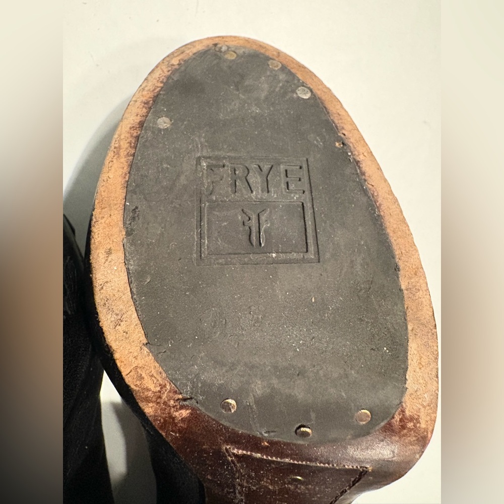 Frye Black Leather Naiya Kiltie Platform Loafers Size 10 - like new - Picture 10 of 10